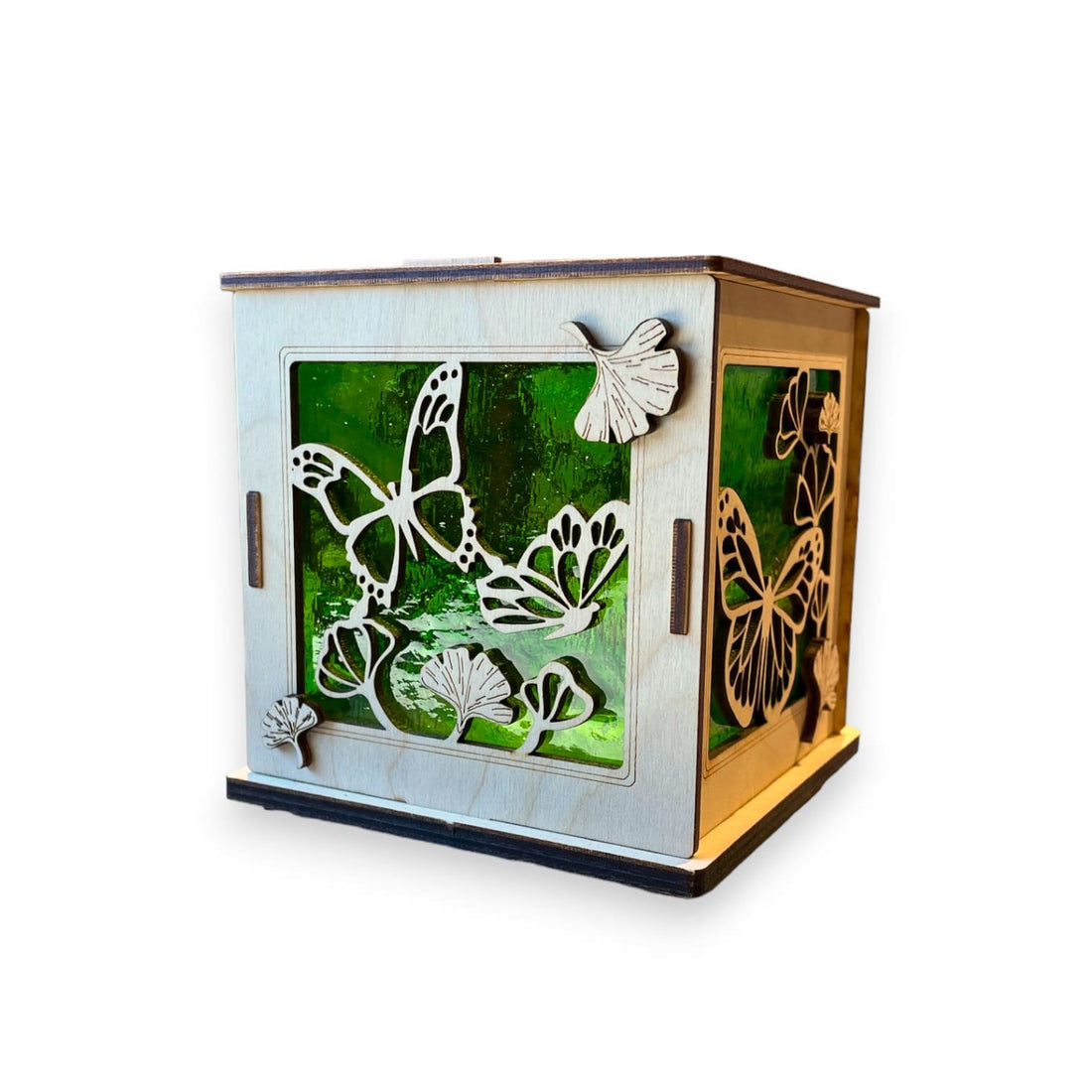 LIGHTKEEPER - Butterflies & Ginkgo Votive Holder